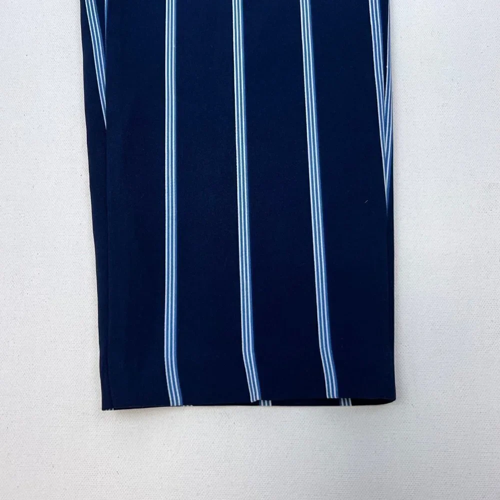 Old Navy Cropped Pull On Women’s Blue/White Striped Dress Pants Size 6 - Picture 4 of 8